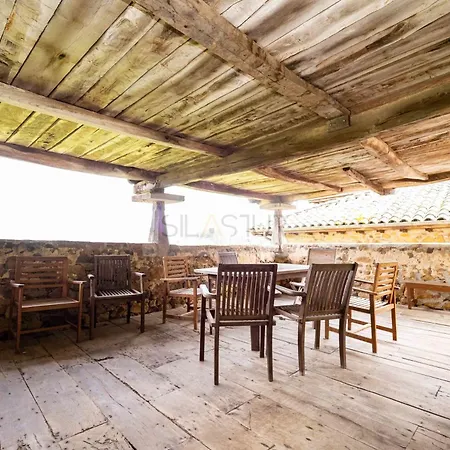 بيت للعطل La Casona De Pravia I By Silastur Corias