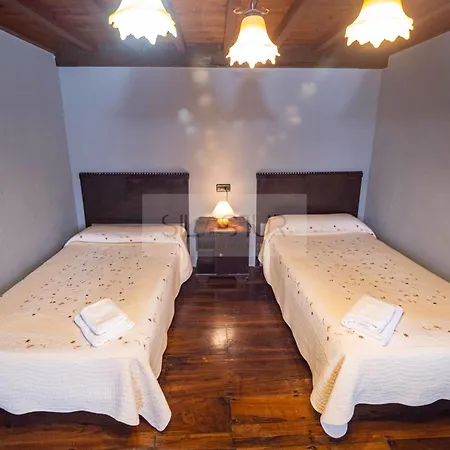 La Casona De Pravia I By Silastur