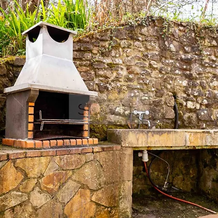 La Casona De Pravia I By Silastur