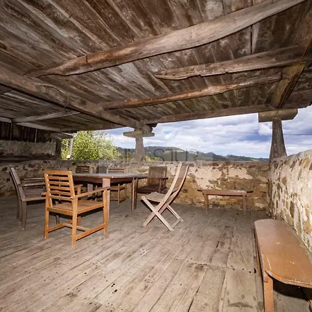 بيت للعطل La Casona De Pravia I By Silastur Corias