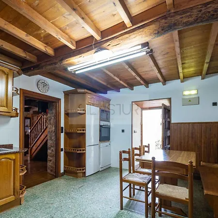 La Casona De Pravia I By Silastur *